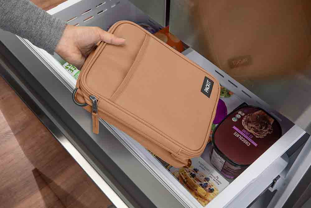 freezable-crossbody-lunch-box-almond-technology.jpg