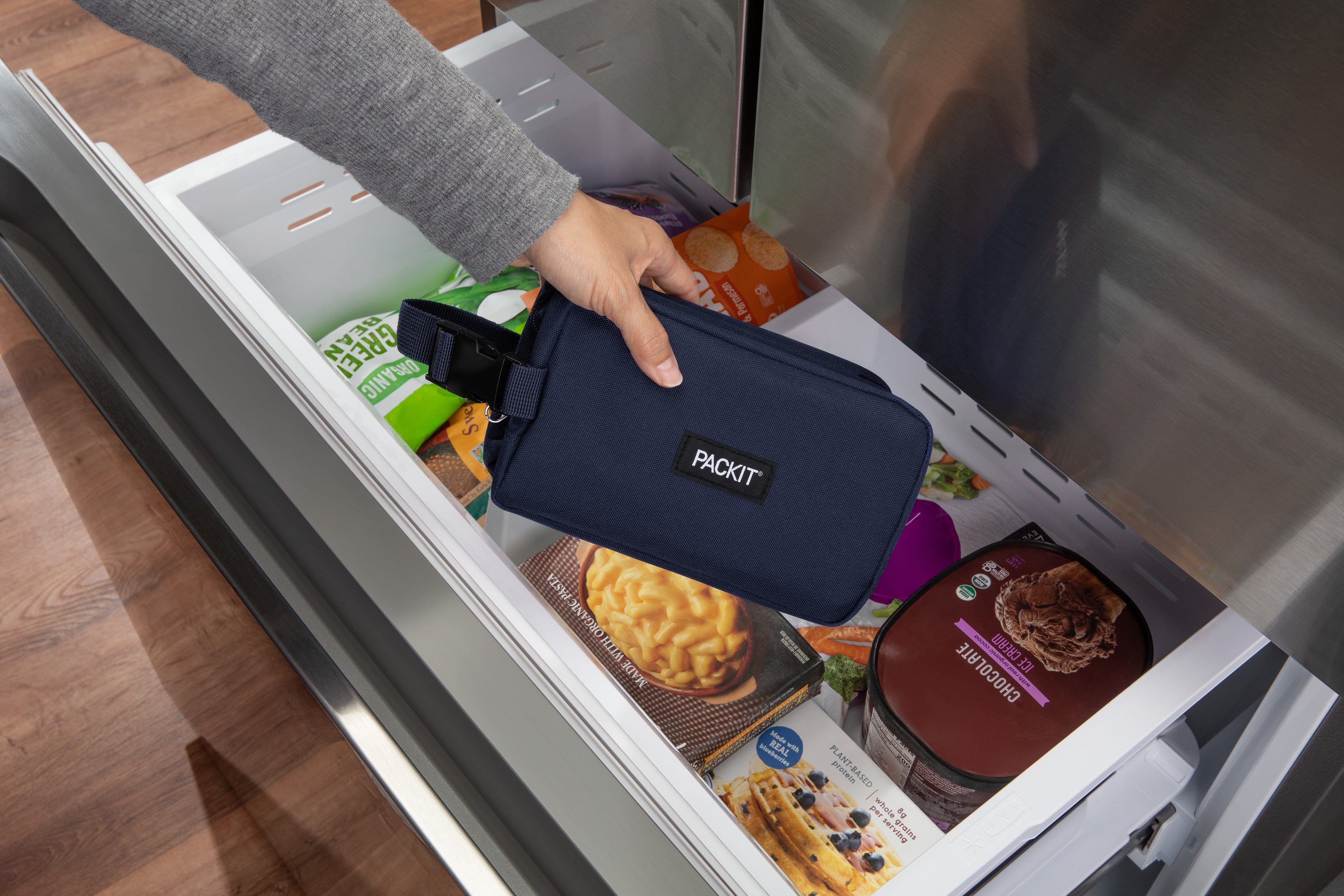 Freezable Dual Compartment Snack Box