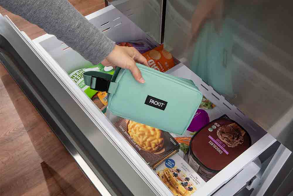 freezable-dual-compartment-snack-box-sage-technology.jpg