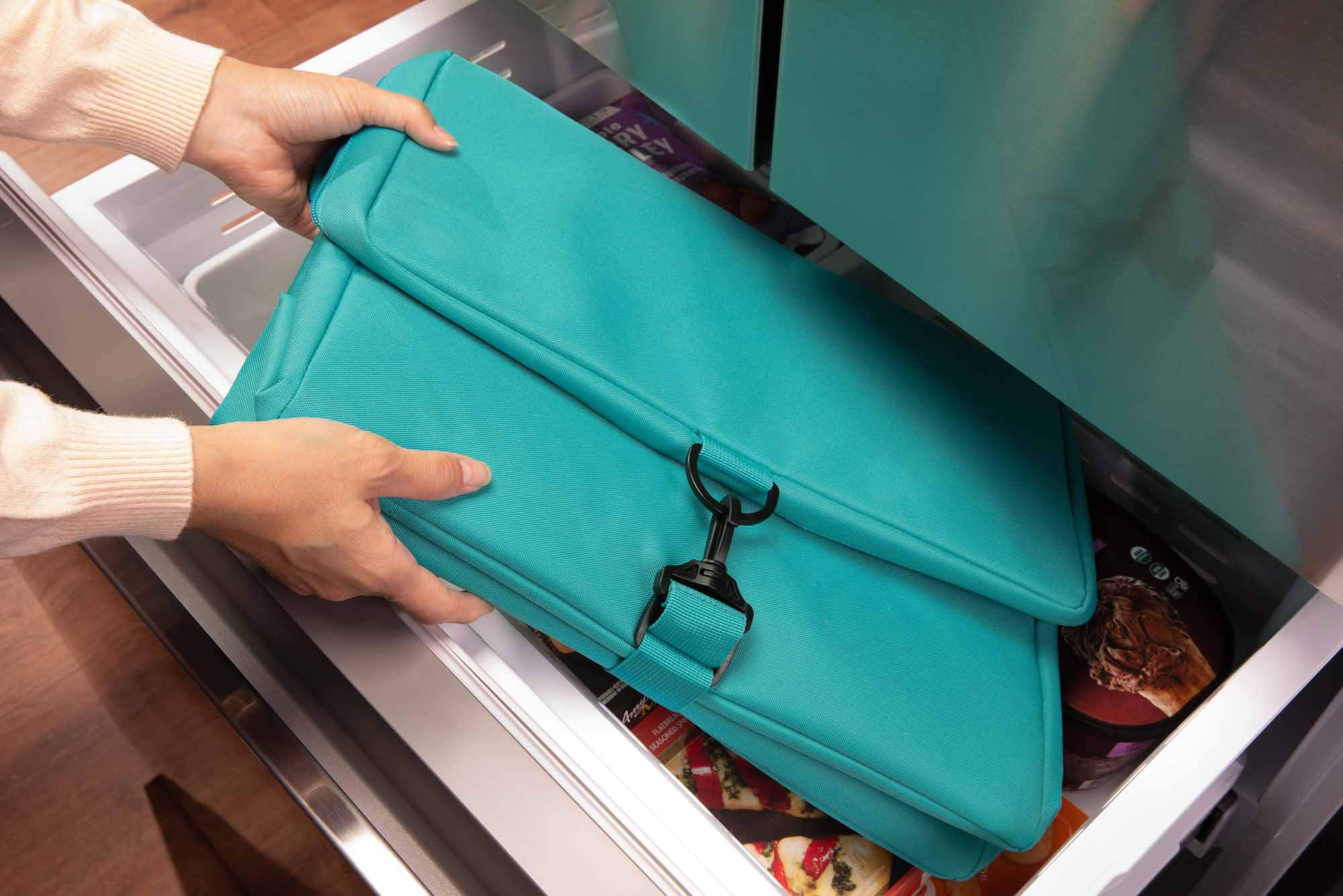 freezable-market-tote-teal-ecofreeze-tech.jpg